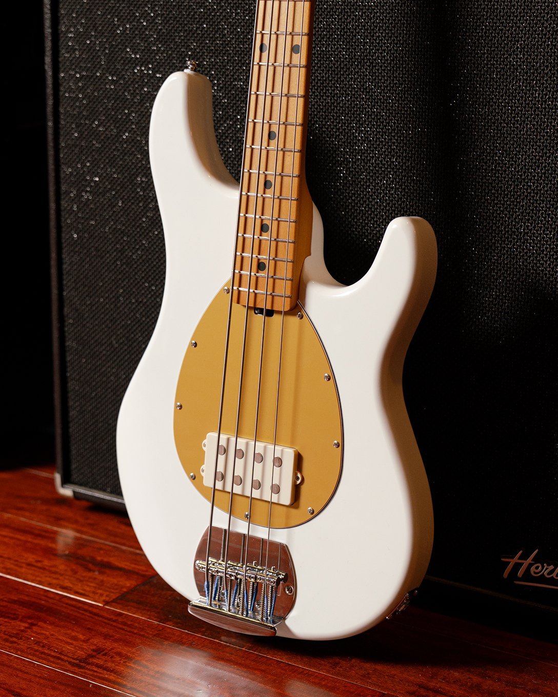 Joe Dart Vision – Sterling by Music Man