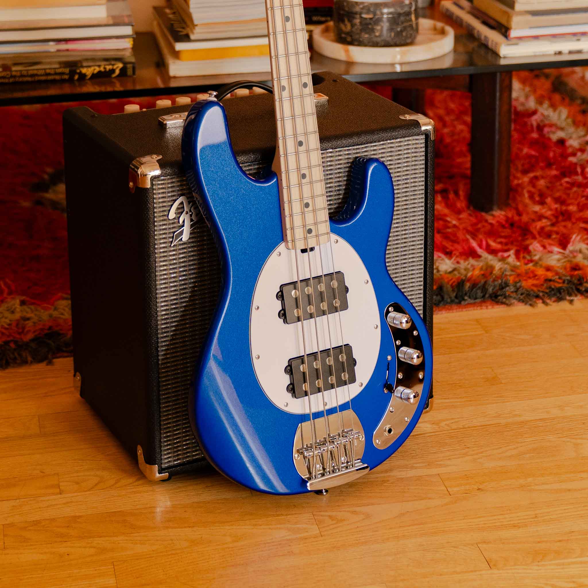 Sub Series Stingray – Sterling by Music Man
