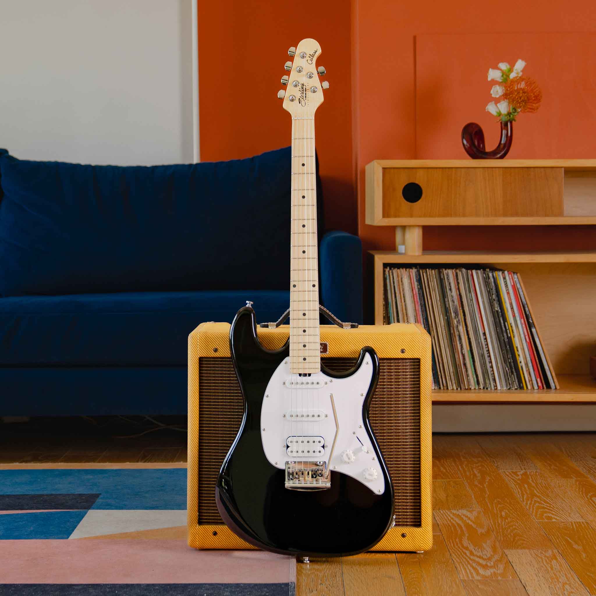 Intro Series Cutlass – Sterling by Music Man