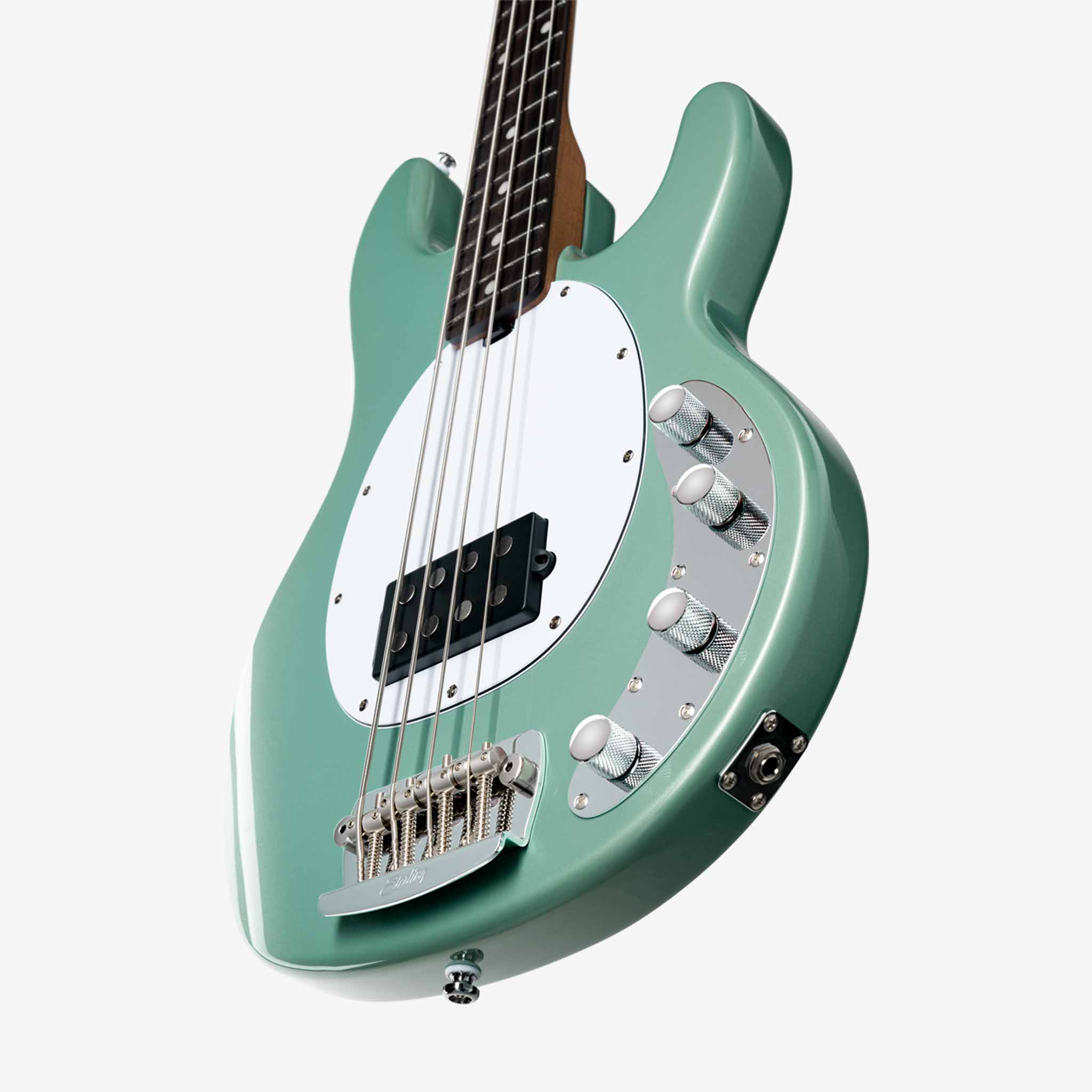 StingRay Ray34 – Sterling by Music Man
