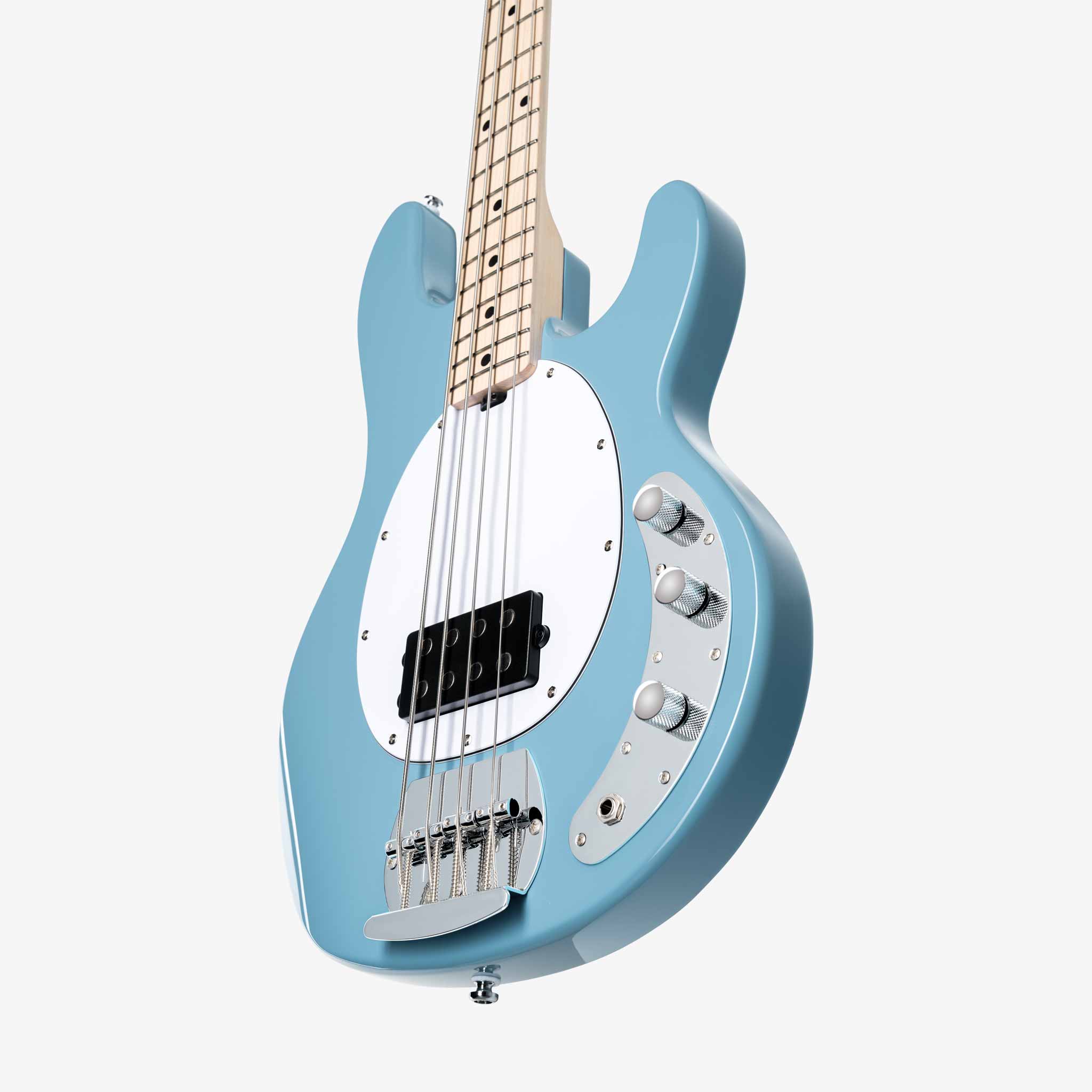 SUB Series StingRay – Sterling by Music Man