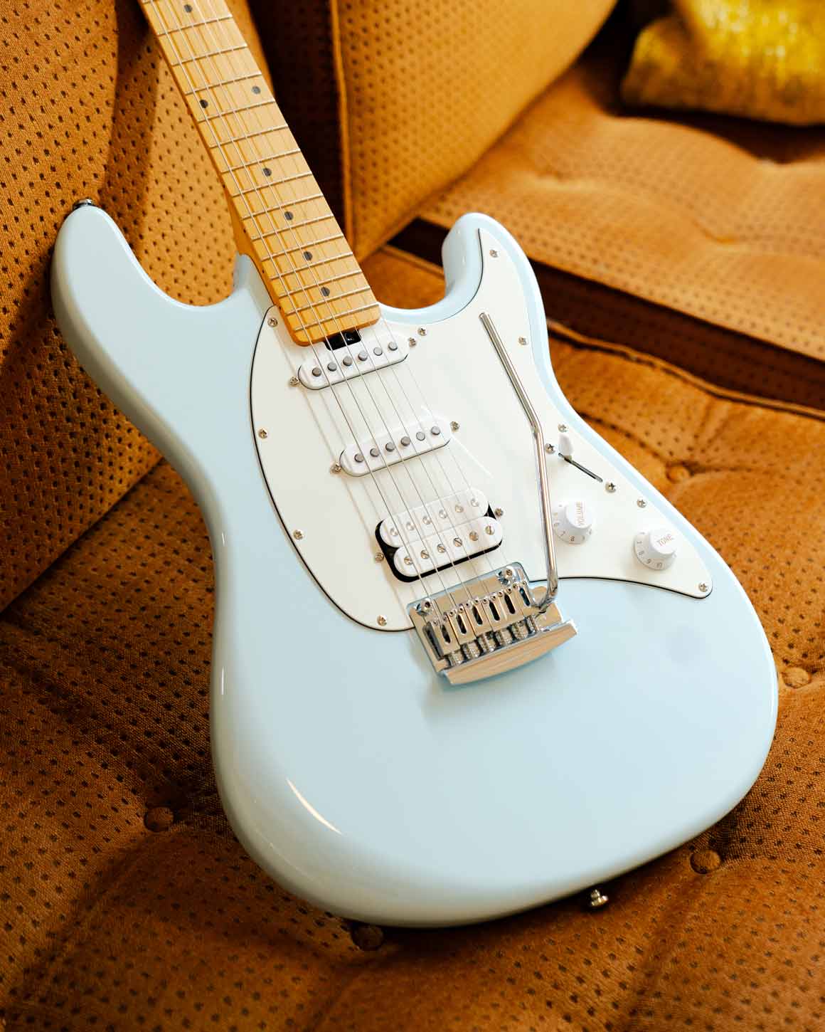 SUB Series Cutlass – Sterling by Music Man