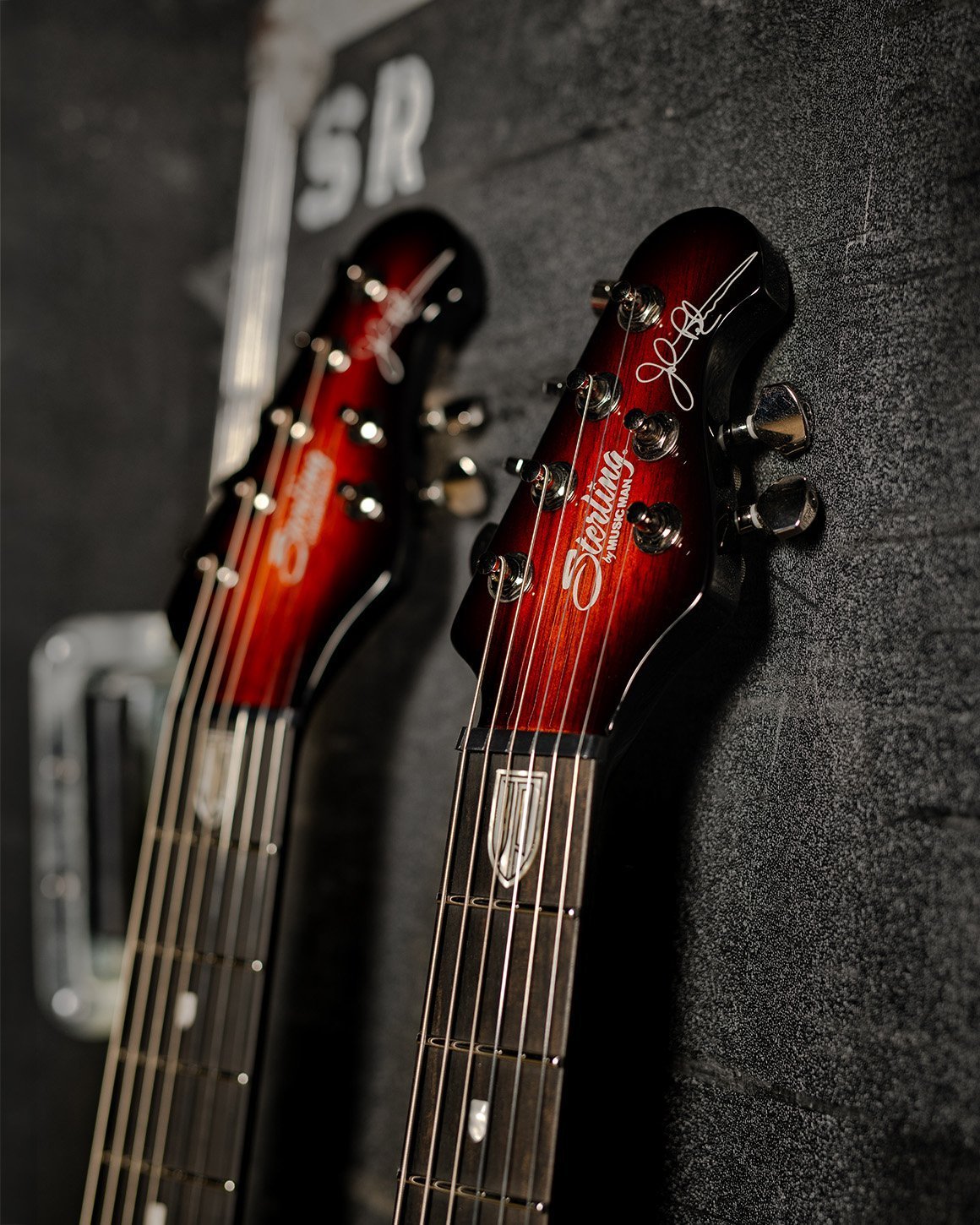Majesty DiMarzio – Sterling by Music Man