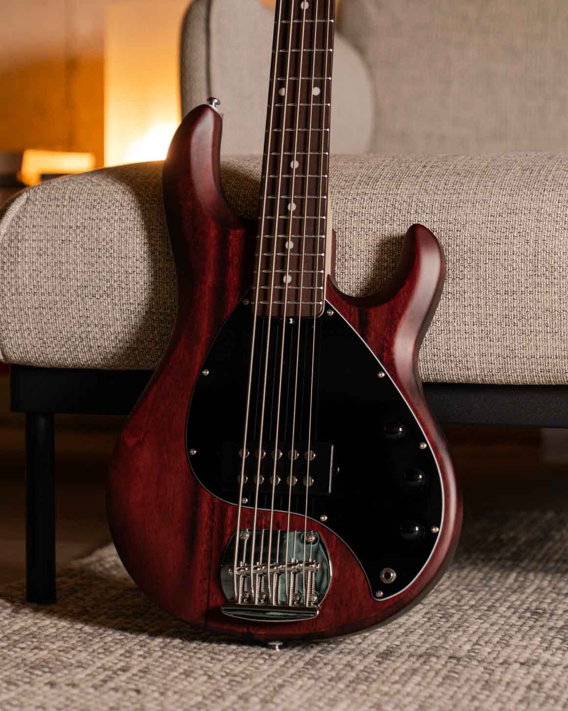 SUB Series StingRay 5 – Sterling by Music Man