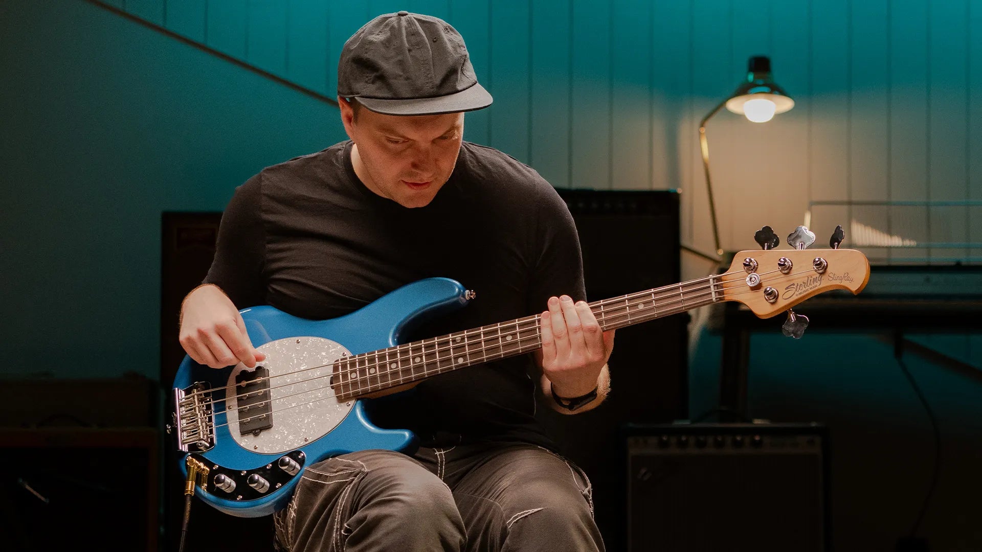 Musicman short scale stingray deals