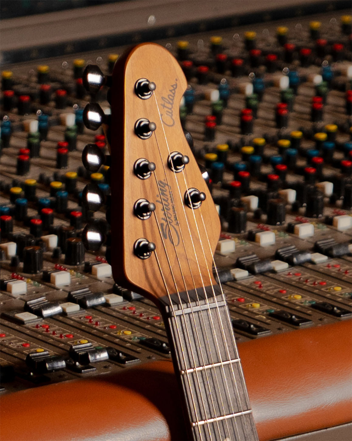 ギター Tsuyoshi Yamaguchi Richardson7 Richardson 7 | Guitars | Sterling by Music Man