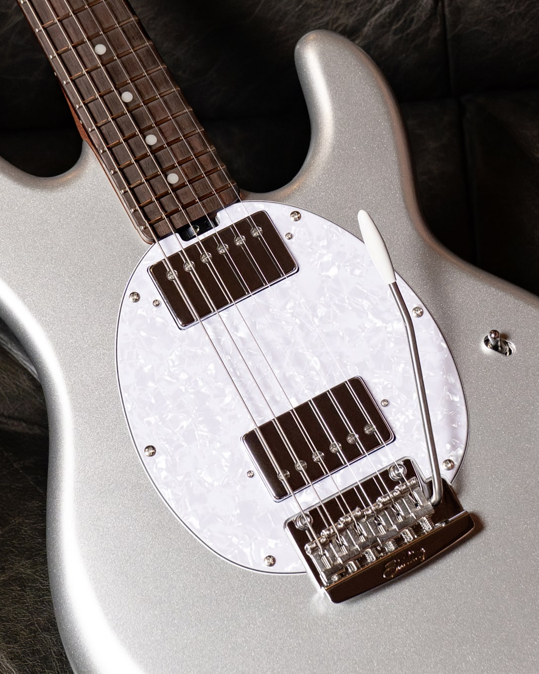 StingRay II – Sterling by Music Man